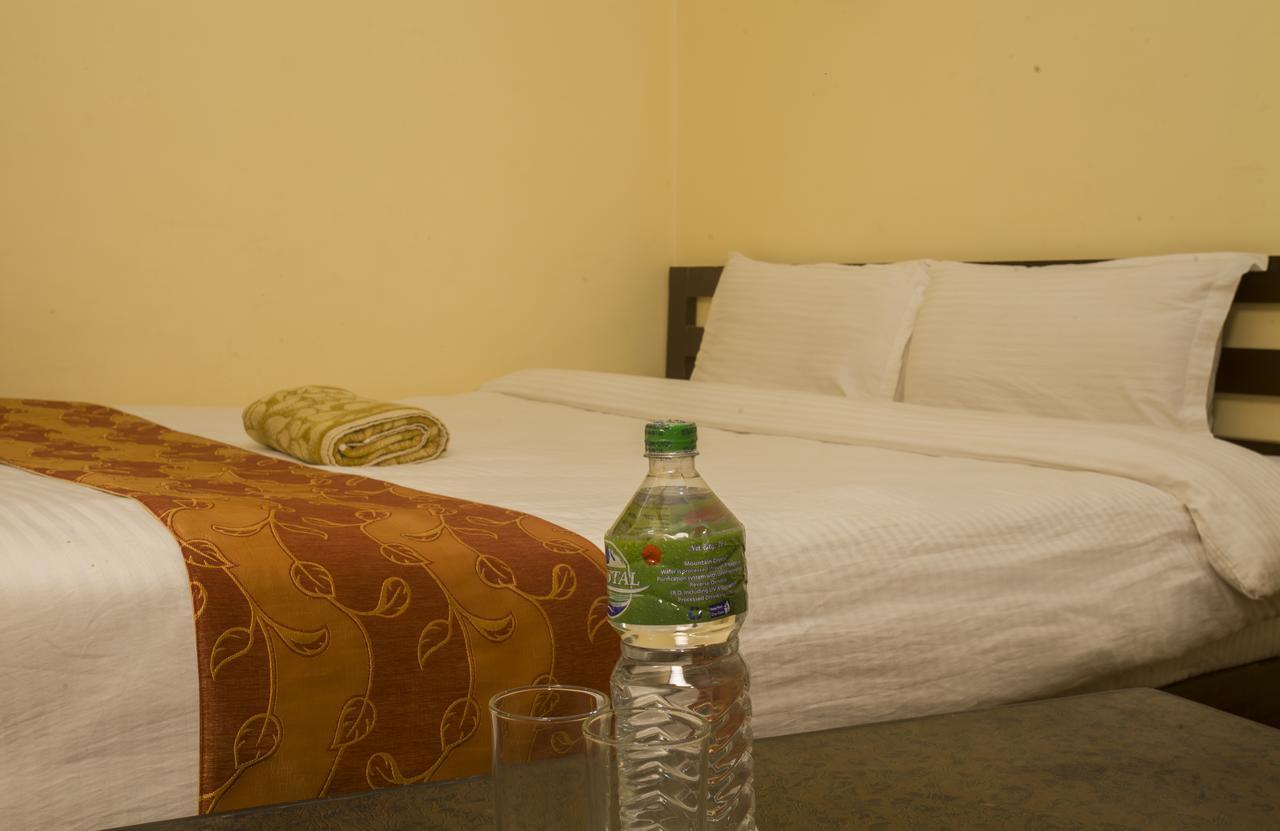 Langtang View Nagarkot Bed And Breakfast מראה חיצוני תמונה