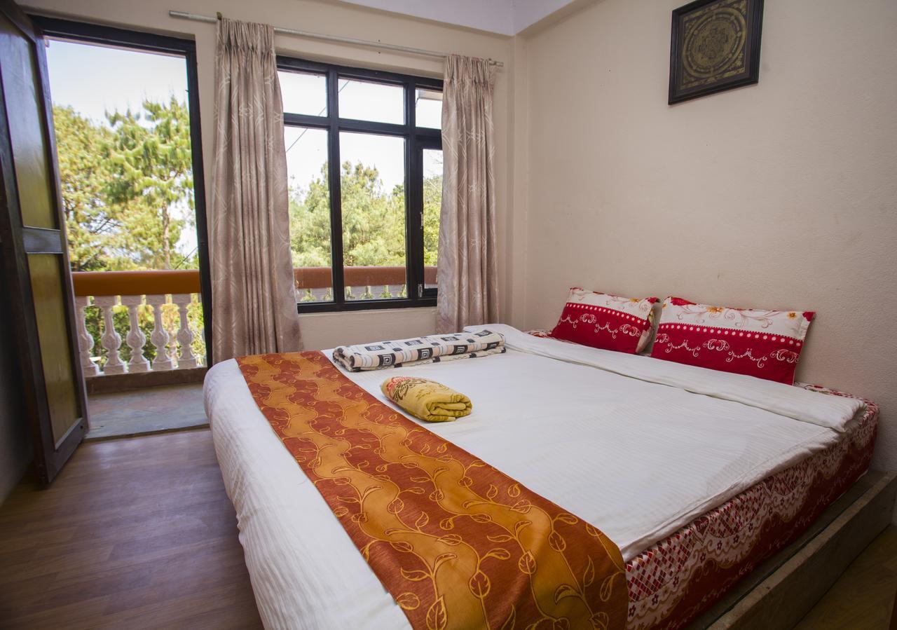 Langtang View Nagarkot Bed And Breakfast מראה חיצוני תמונה