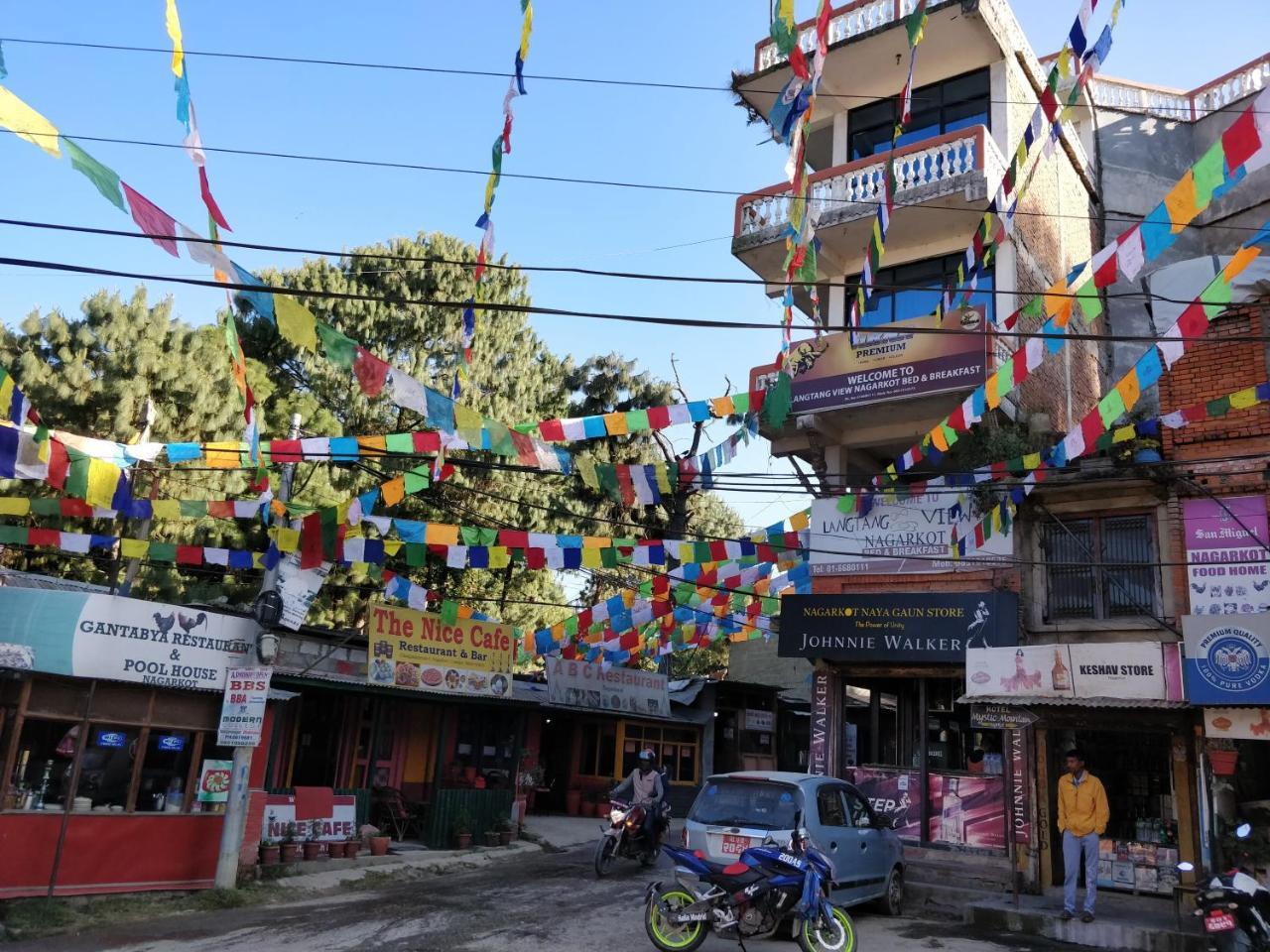 Langtang View Nagarkot Bed And Breakfast מראה חיצוני תמונה